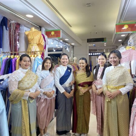 ชุดรัชกาลที่5 และ 6